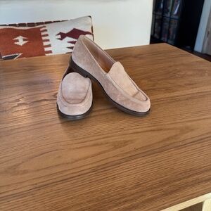 J Crew Winona Loafers. Tan Suede. Size 7